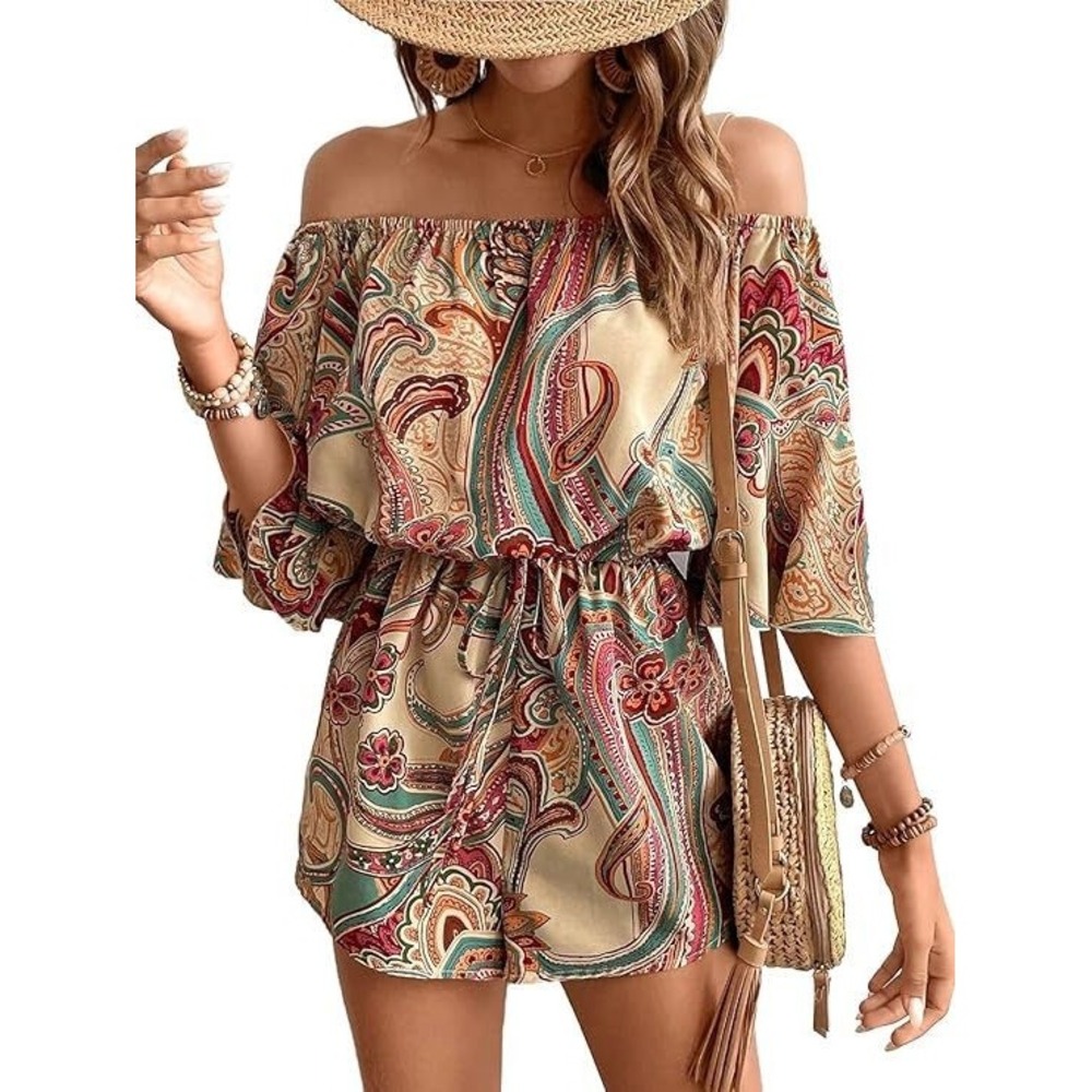 Milumia‎ Off Shoulder Boho Jumpsuit Romper Shorts - Paisley Floral Beige - Small